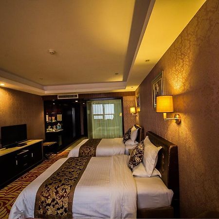 Jingzhou International Hotel شيجياتشوانج المظهر الخارجي الصورة