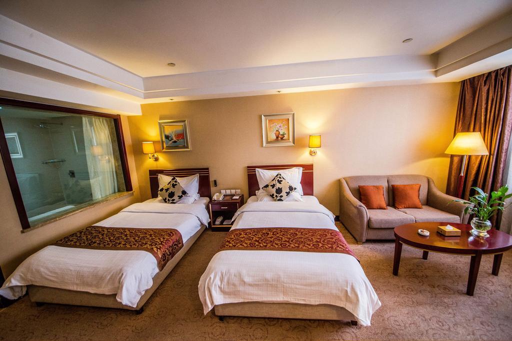 Jingzhou International Hotel شيجياتشوانج المظهر الخارجي الصورة
