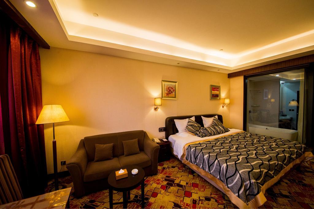 Jingzhou International Hotel شيجياتشوانج المظهر الخارجي الصورة