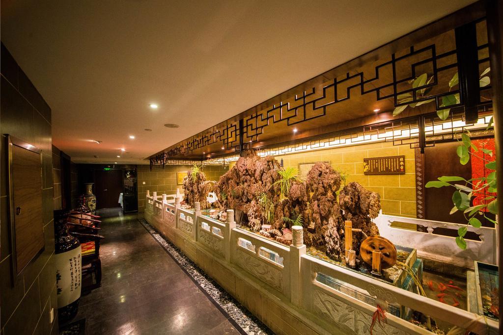 Jingzhou International Hotel شيجياتشوانج المظهر الخارجي الصورة