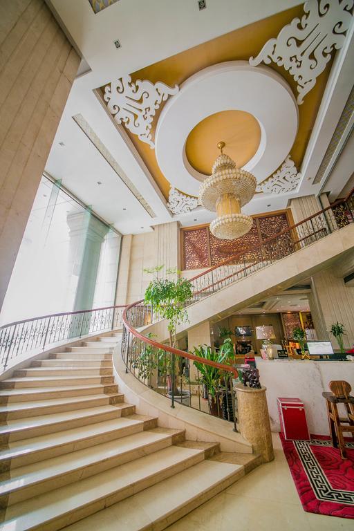 Jingzhou International Hotel شيجياتشوانج المظهر الخارجي الصورة