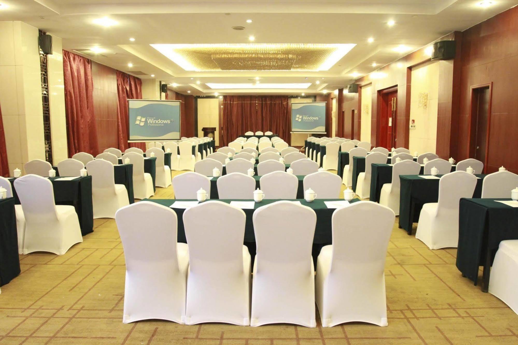 Jingzhou International Hotel شيجياتشوانج المظهر الخارجي الصورة