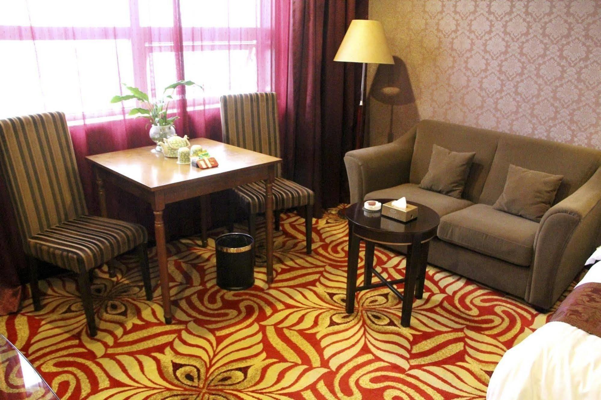 Jingzhou International Hotel شيجياتشوانج المظهر الخارجي الصورة
