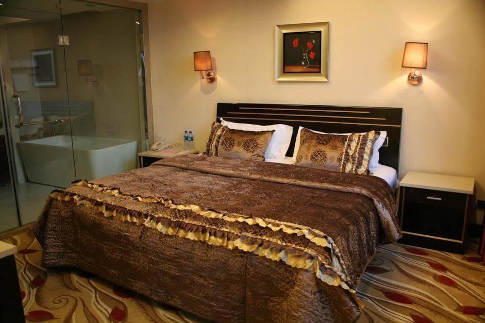 Jingzhou International Hotel شيجياتشوانج المظهر الخارجي الصورة